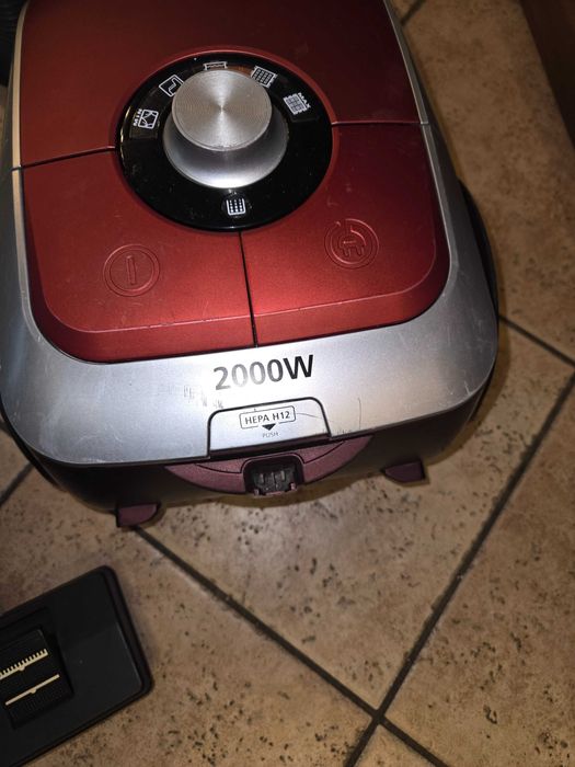 Прахосмукачка Samsung 2000w
