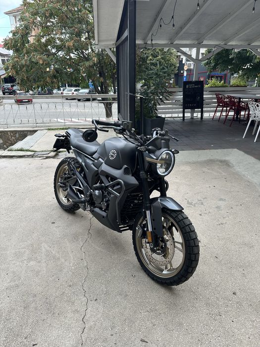 Zontes G125 Scrambler 2025 (Cafe Racer)