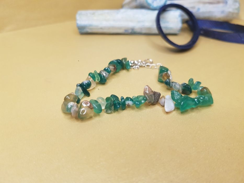 Bratari colorate din pietre semipretioase