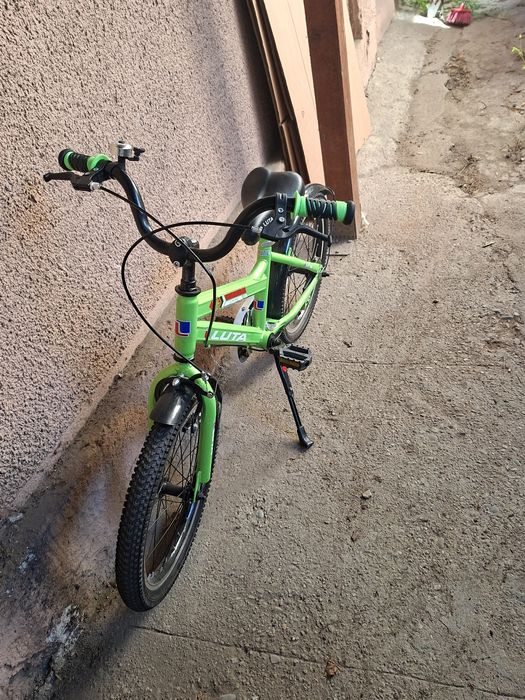 De vânzare bicicleta si kart 800 lei