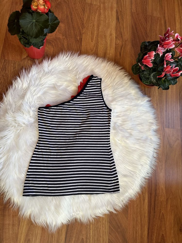 Top elegant, asimetric , M