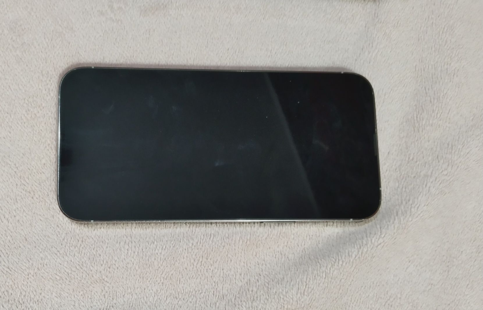 Продам iPhone 13 PRO max