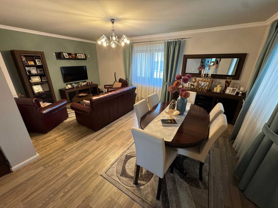 Casă individuală de vânzare / chirie – Alba Iulia, Partoș (Proprietar)