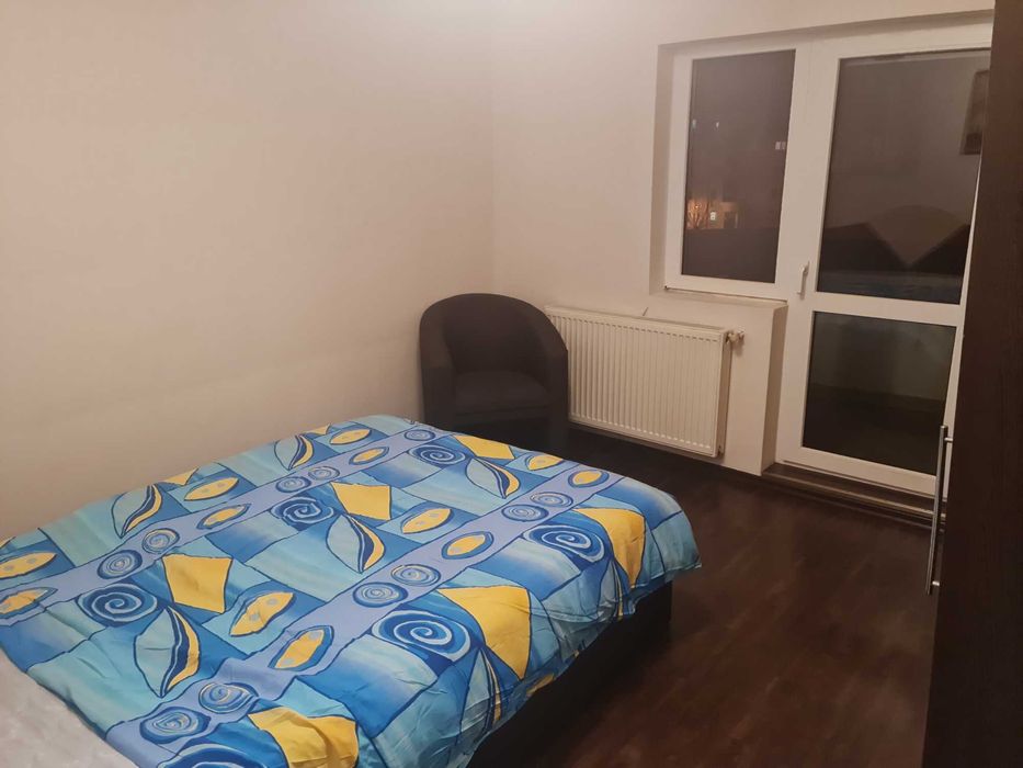 Închiriez apartament