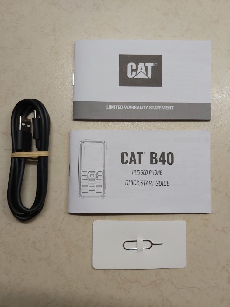 Чисто нов CAT B40, в гаранция, има BG меню