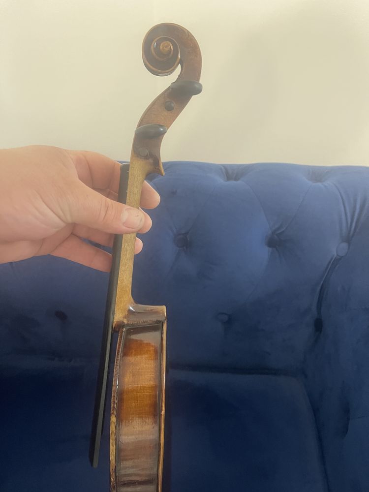 vioara veche,4/4,in stare buna