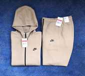 НОВО Nike Tech Fleece ОРИГИНАЛЕН мъжки екип горнище и долнище - L