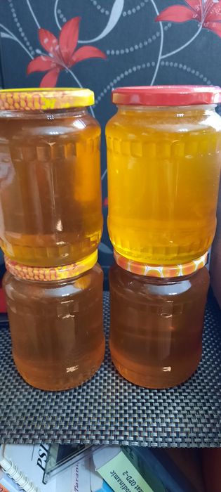 Vand miere en gross poliflora