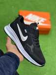 Adidasi barbati NIKE