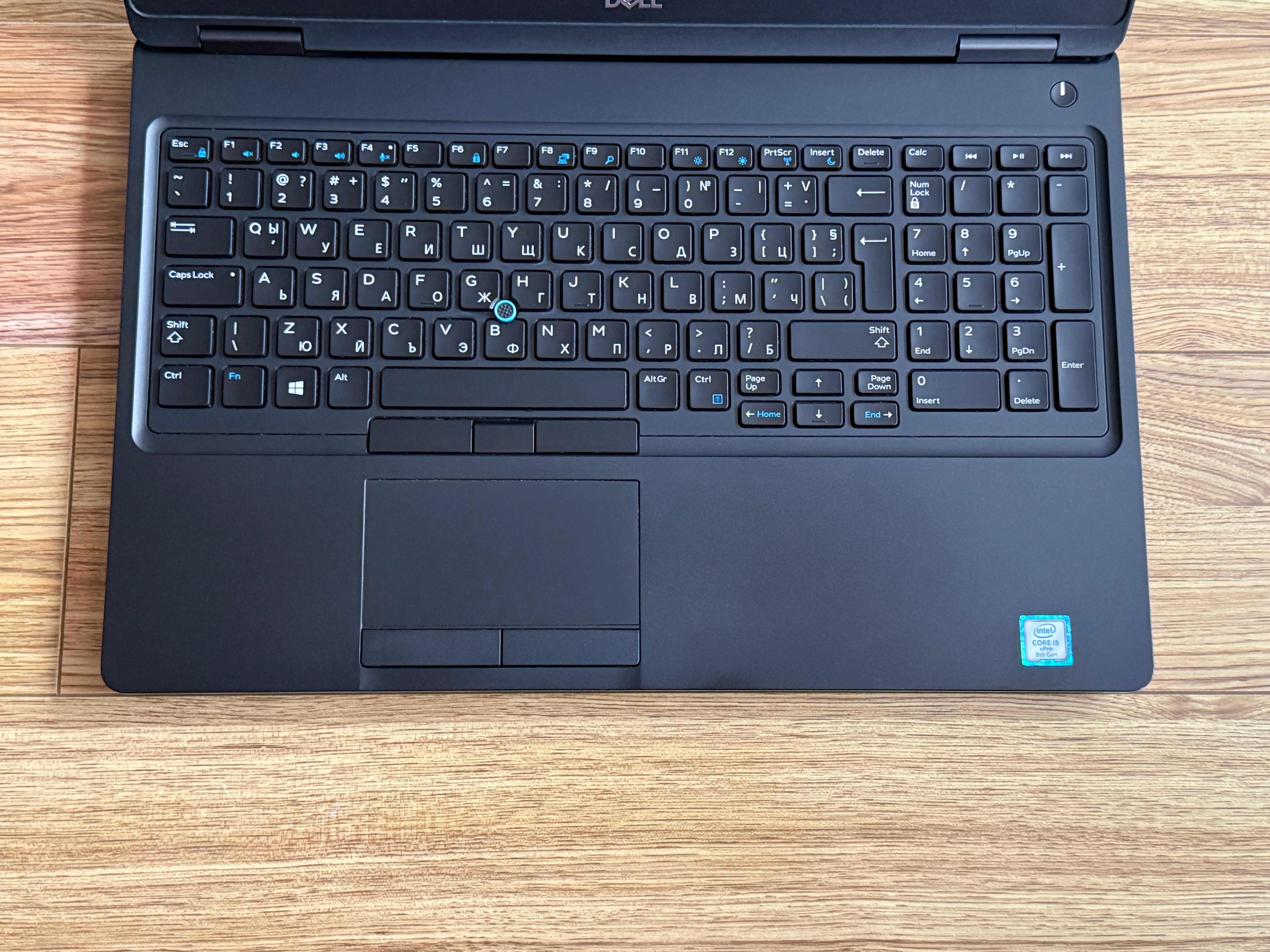 15.6 Dell Latitude 5590`Core i5-8350U/16GB RAM/512GB SSD/FHD IPS/Бат 8