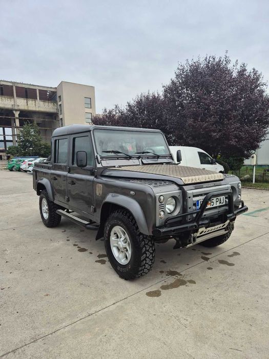 Land Rover  DEFENDER