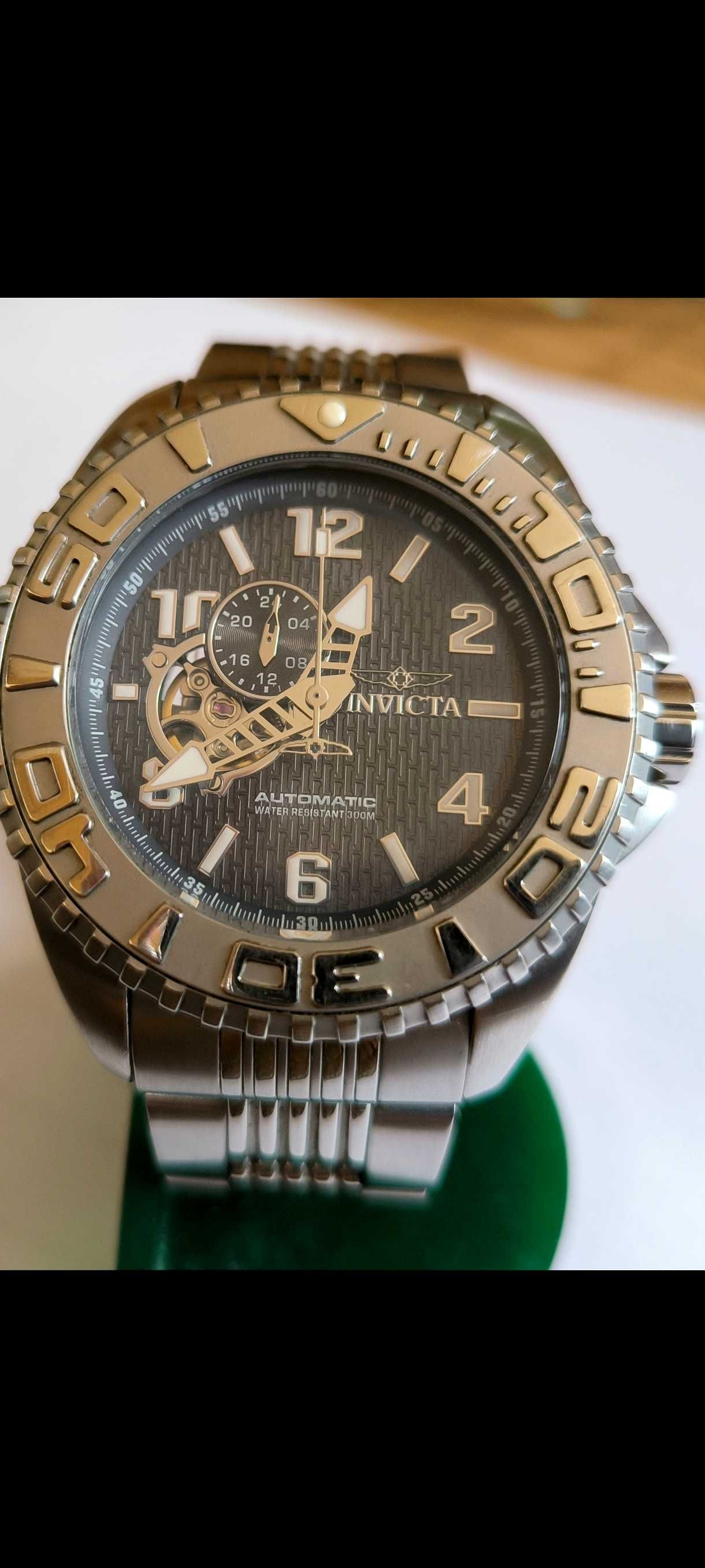 INVICTA Pro Diver Open Heart automatic 24 jewels by Seiko wr 300m