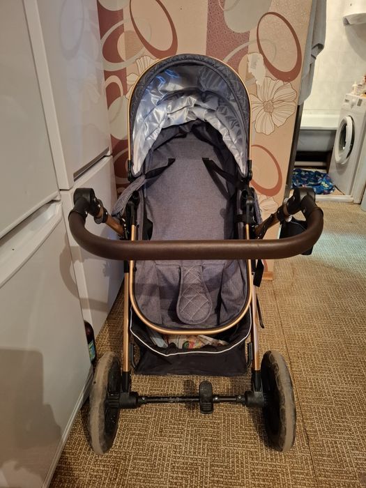 Продаётся Коляска трансформер Belecoo X1, серый цвет.