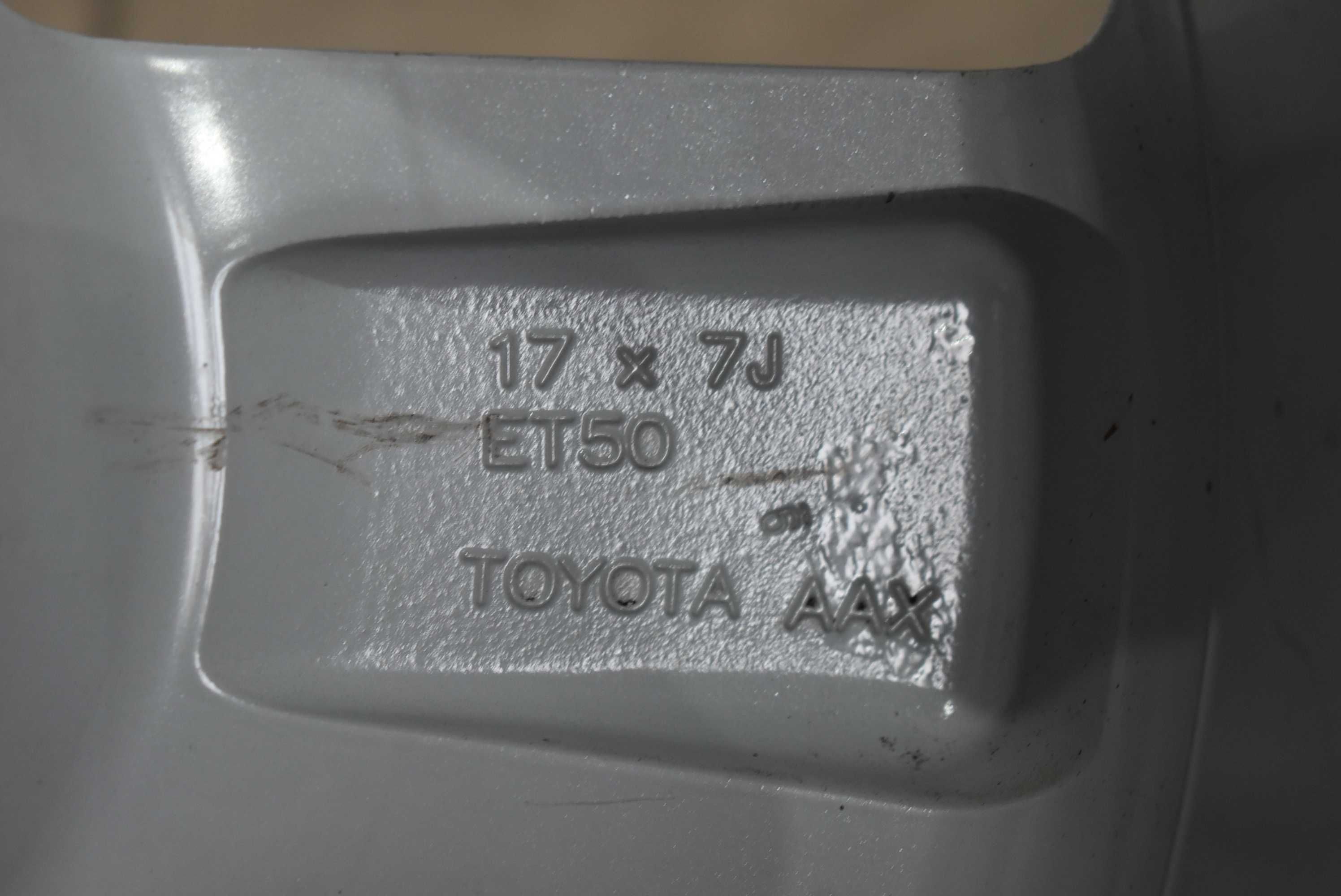 17'' Джанти Toyota Auris