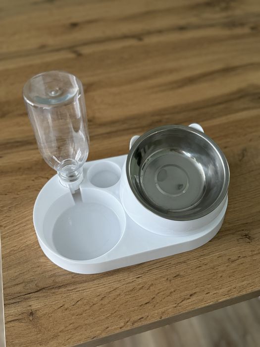 Миска для кошек