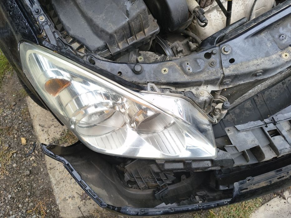 Фарове за Опел Астра Х