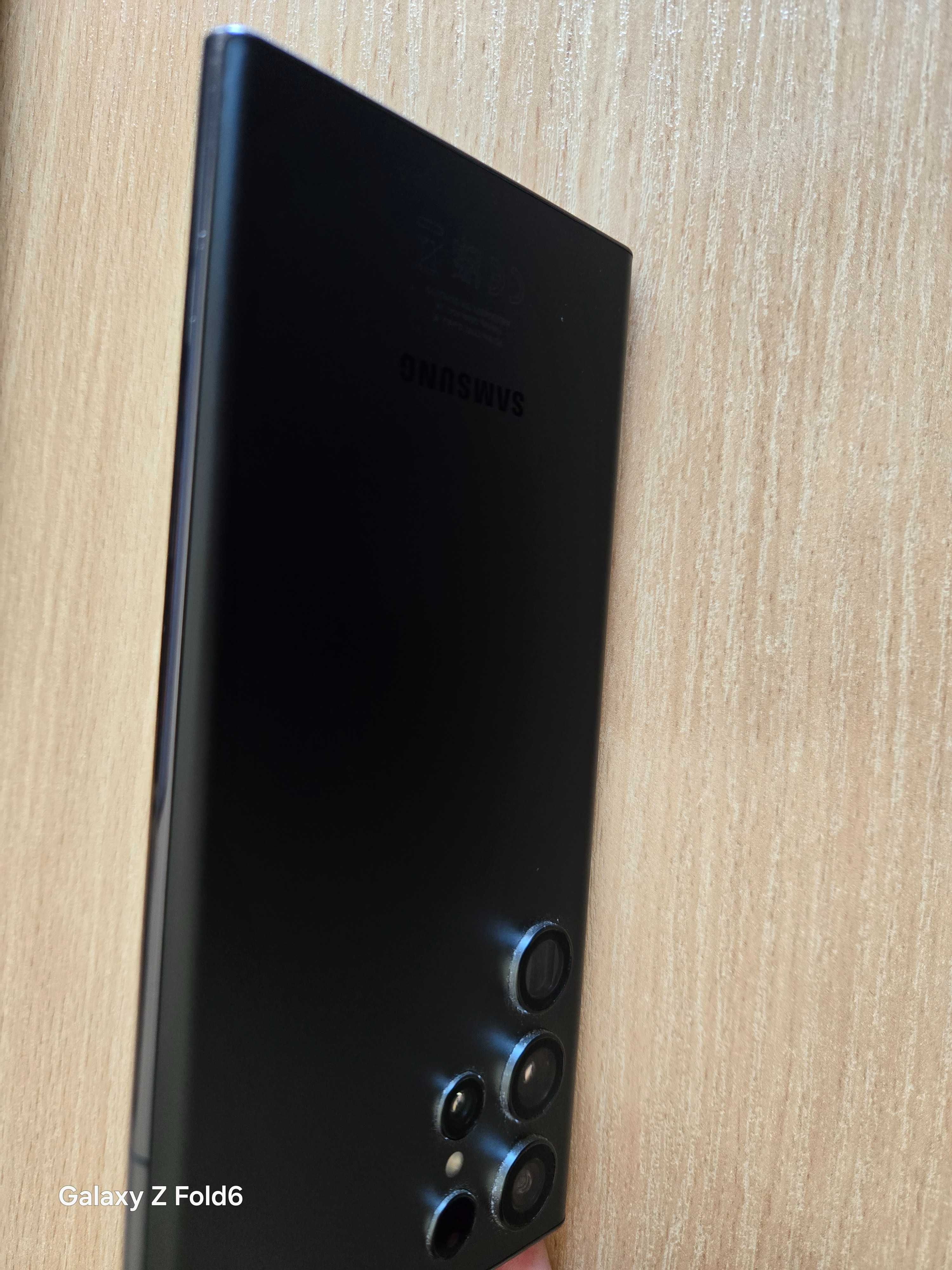 Samsung Galaxy S22 Ultra - изключително запазен
