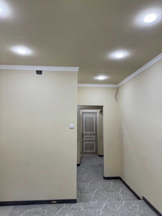 Продаётся первая линия на против 5 Болница, 93м2