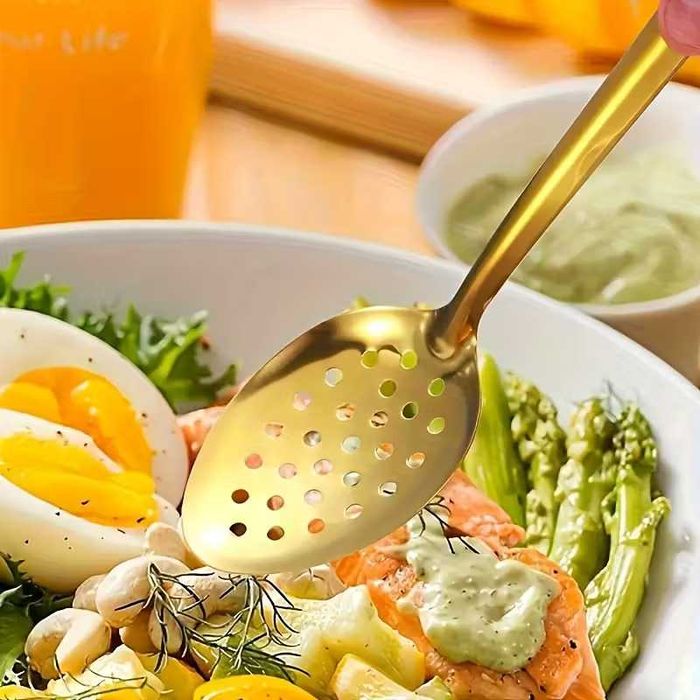 Позлатени кухненски прибори