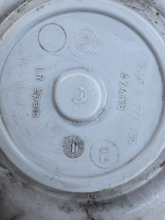 Оригинални тасове за БМВ / BMW -“16-ки