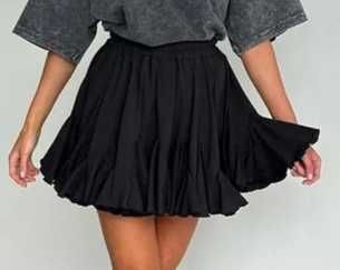 Fusta neagra volane