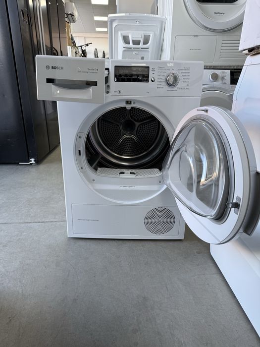 Сушилня с термопомпа BOSCH SERIE 4