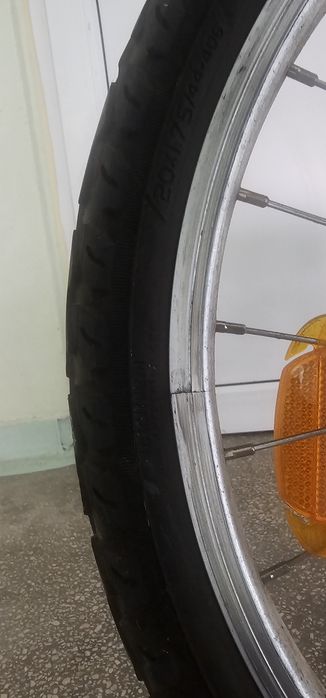 Bicicleta pentru fetite 20 inch