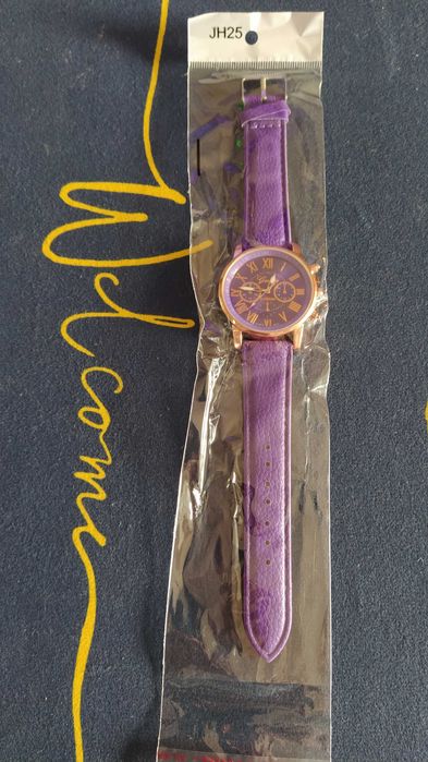 Vand Ceas de culoare MOV nou cu blocare cheita de pornire