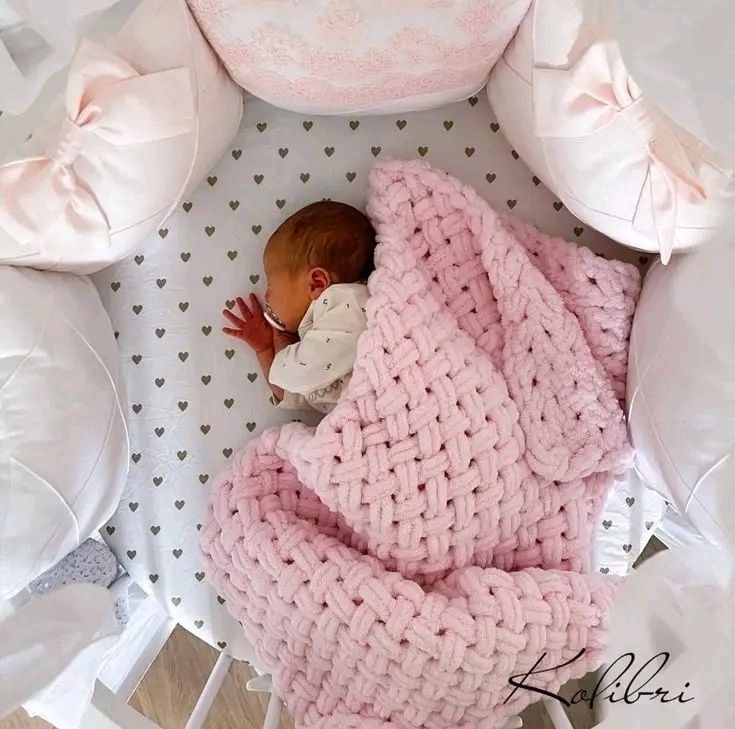Страхотно бебешко одеяло пелена Ализе Пуфи