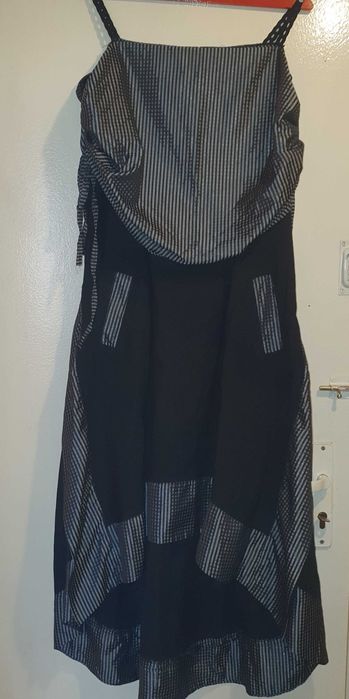 Страхотна рокля на Lucy