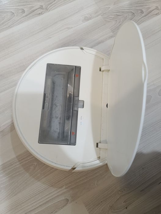 Робот прахосмукачка Xiaomi