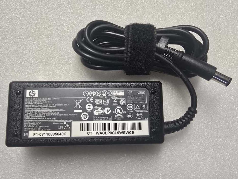 Incarcator laptop original HP 18.5V 3.5A 65W mufa: 7.4x5.0mm