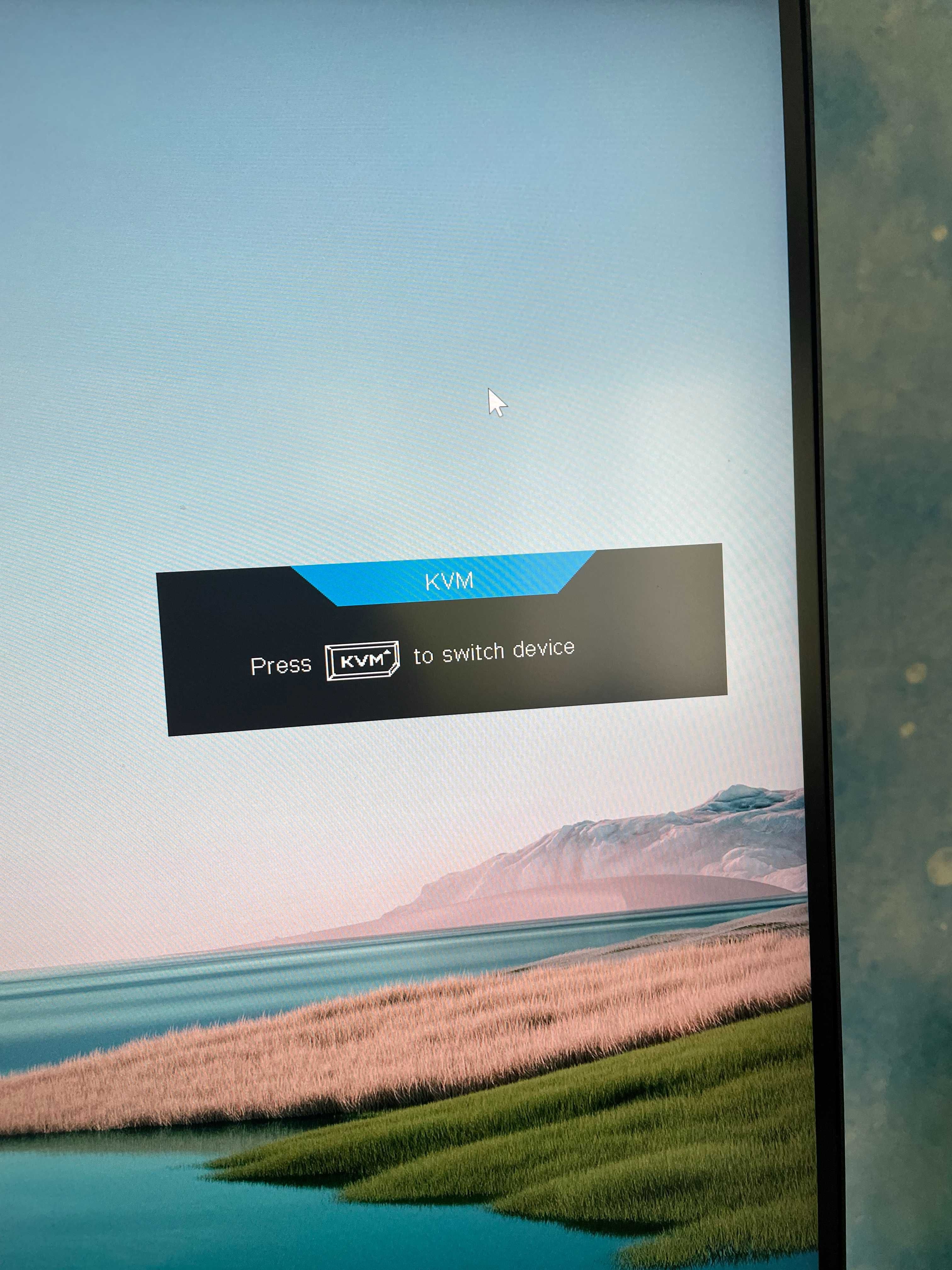 Монитор Gaming Gigabyte 28'', IPS, UHD, 1ms, 144 Hz в гаранция