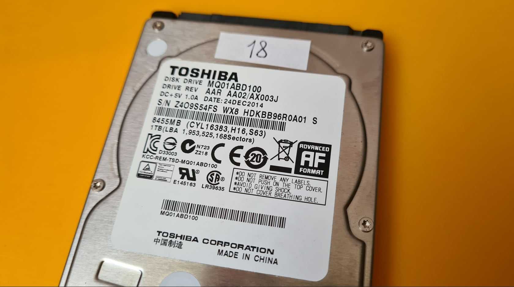 18.HDD Hard Disk Laptop Toshiba,1TB, 5400 rpm, 8MB, SATA II