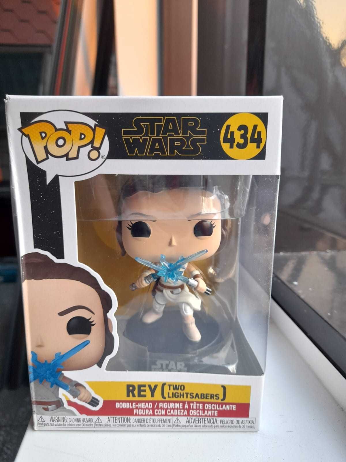 Funko pop StarWars REY"