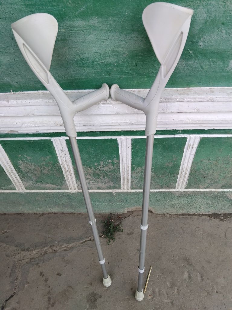 carje ortopedice set