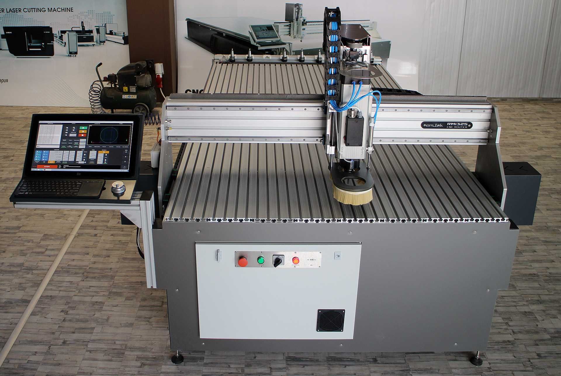 CNC рутер RM1325ATC