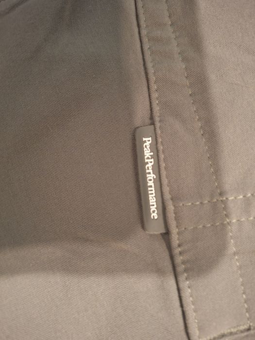 Pantaloni drumeție Peak Performance