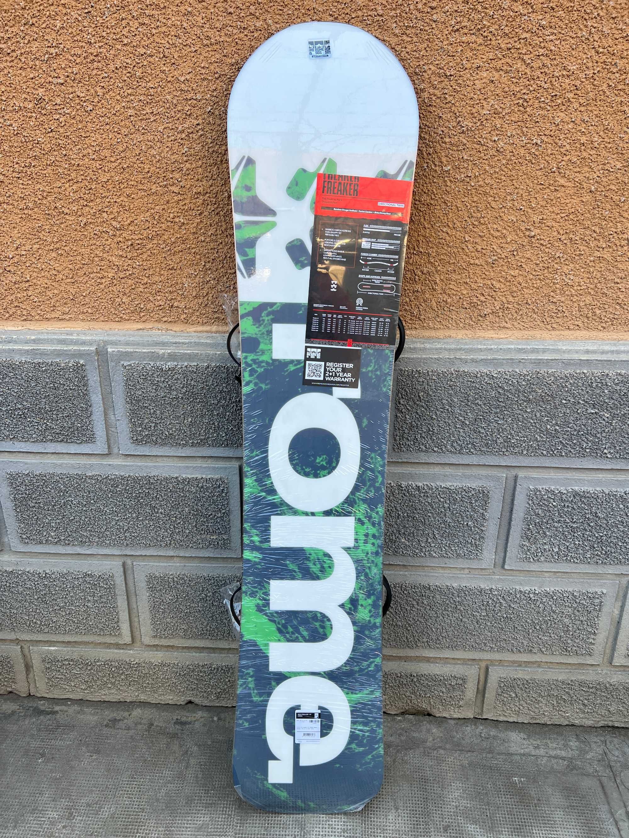 placa noua snowboard rome freaker wide L157