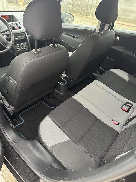 Pegeout 207 SW 1.4 benzina