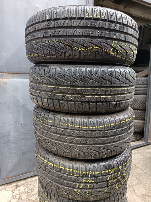Anvelope MS iarna 225 50 17 pirelli runflat 2015 8. 5mm