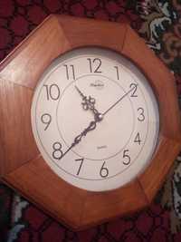 Продам  деревянные часы
