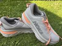 Hoka one маратонки размер 41 1/3