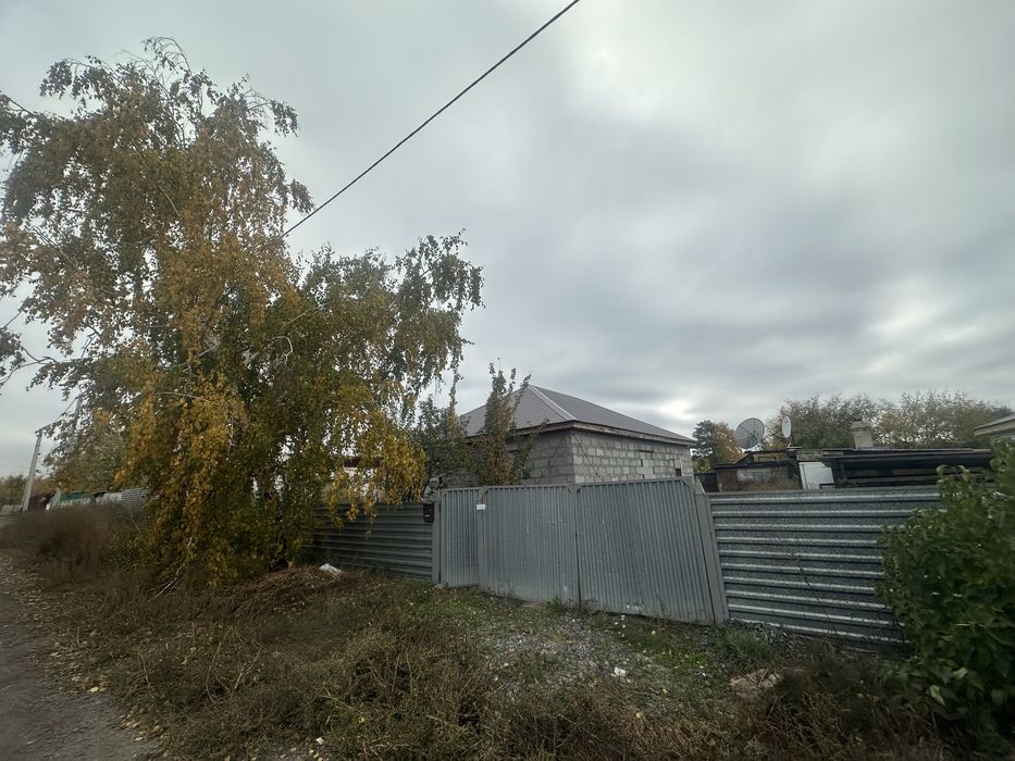 Продаю недостроенный дом