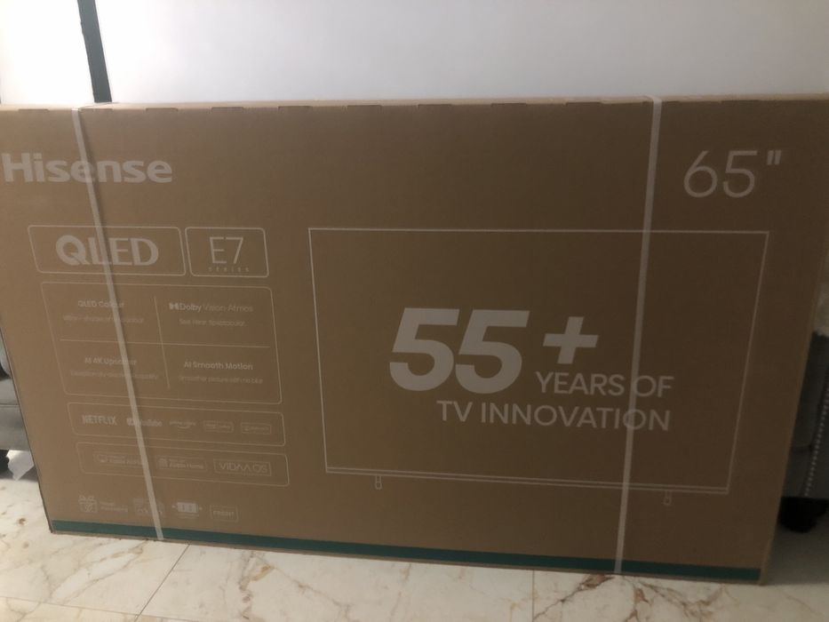 Televizor Hisense E7series QLED NOU