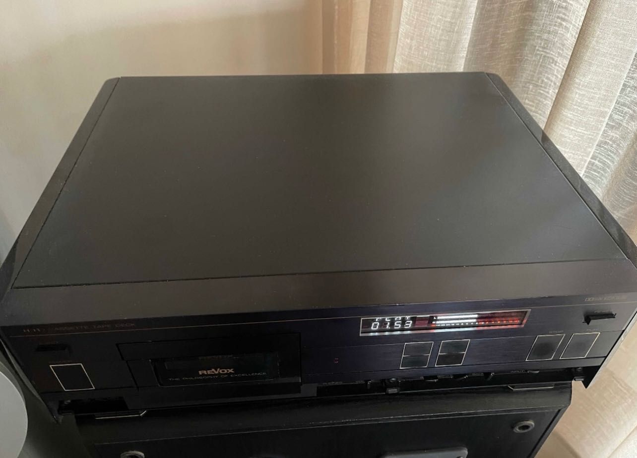 Jucarie Revox H11 dublu capstan 3 capete