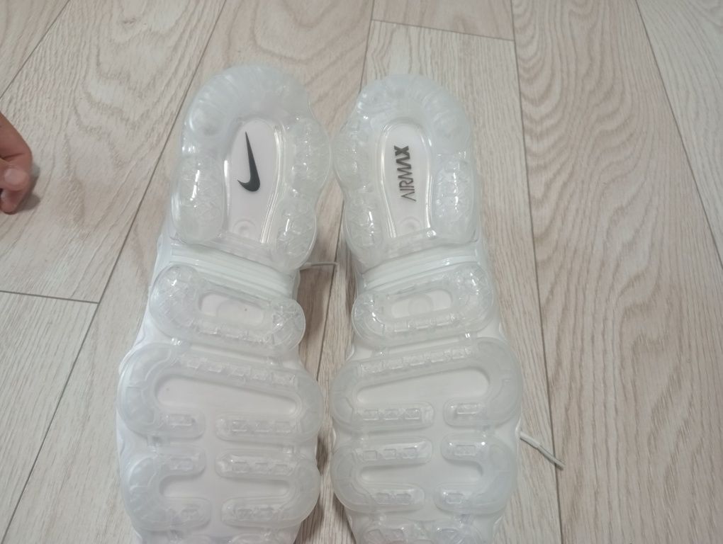 Vând nike vapormax Nr 43