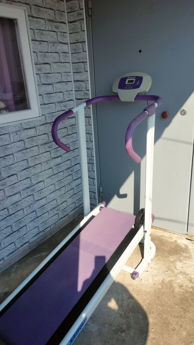 Беговая дорожка.