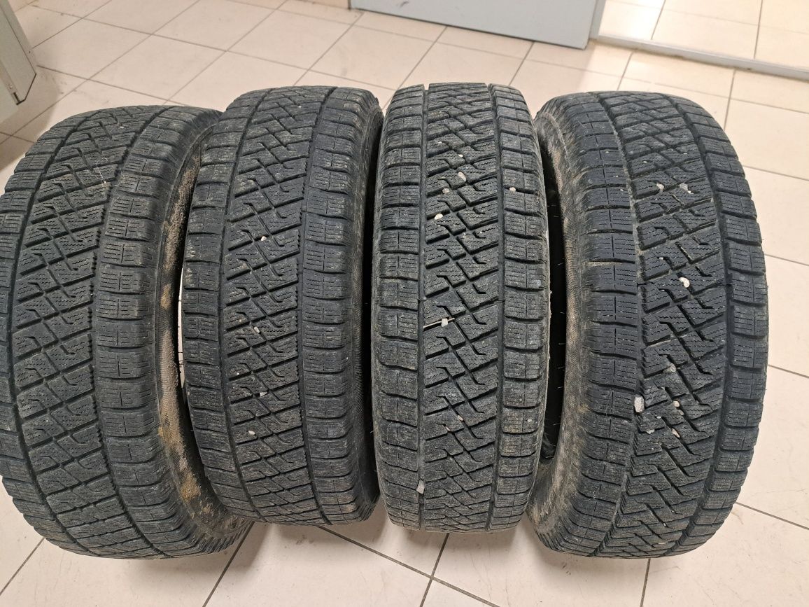 гуми за бус,бусови гуми Lassa 215 65 16C