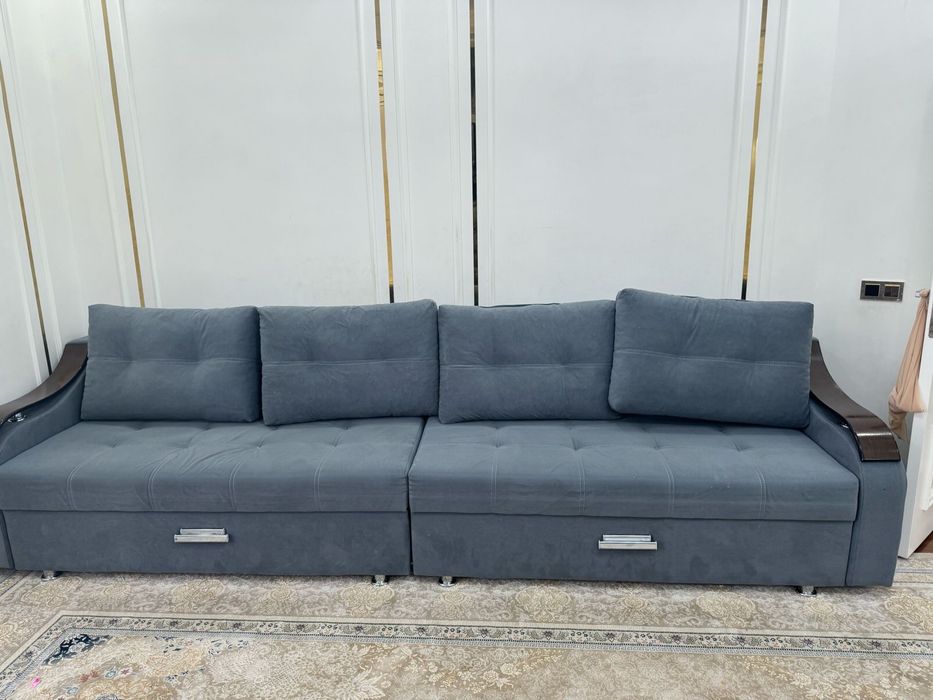 Диван длина 3,5 метра почти новый